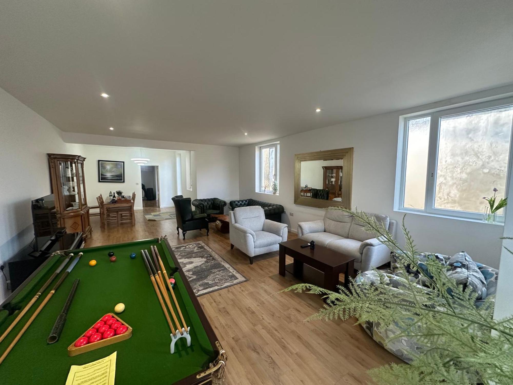 North London A Spacious 7 Bedroom House Accommodating Up To 18 People Complete With Own Gym And Table Tennis Екстериор снимка
